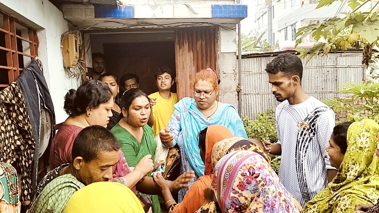 হিজরাখুলনায় নিজস্ব পরিচয়ে ভোট দিতে পারবেন না হিজড়ারা