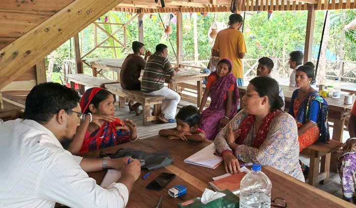   ‘নোনাভূমি ফ্রি মেডিক্যাল ক্যাম্প’খুলনার উপকূলে  ‘নোনাভূমি ফ্রি মেডিক্যাল ক্যাম্প’